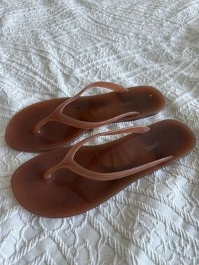 Jeffrey Campbell Nude Jelly Flip Flops 9M